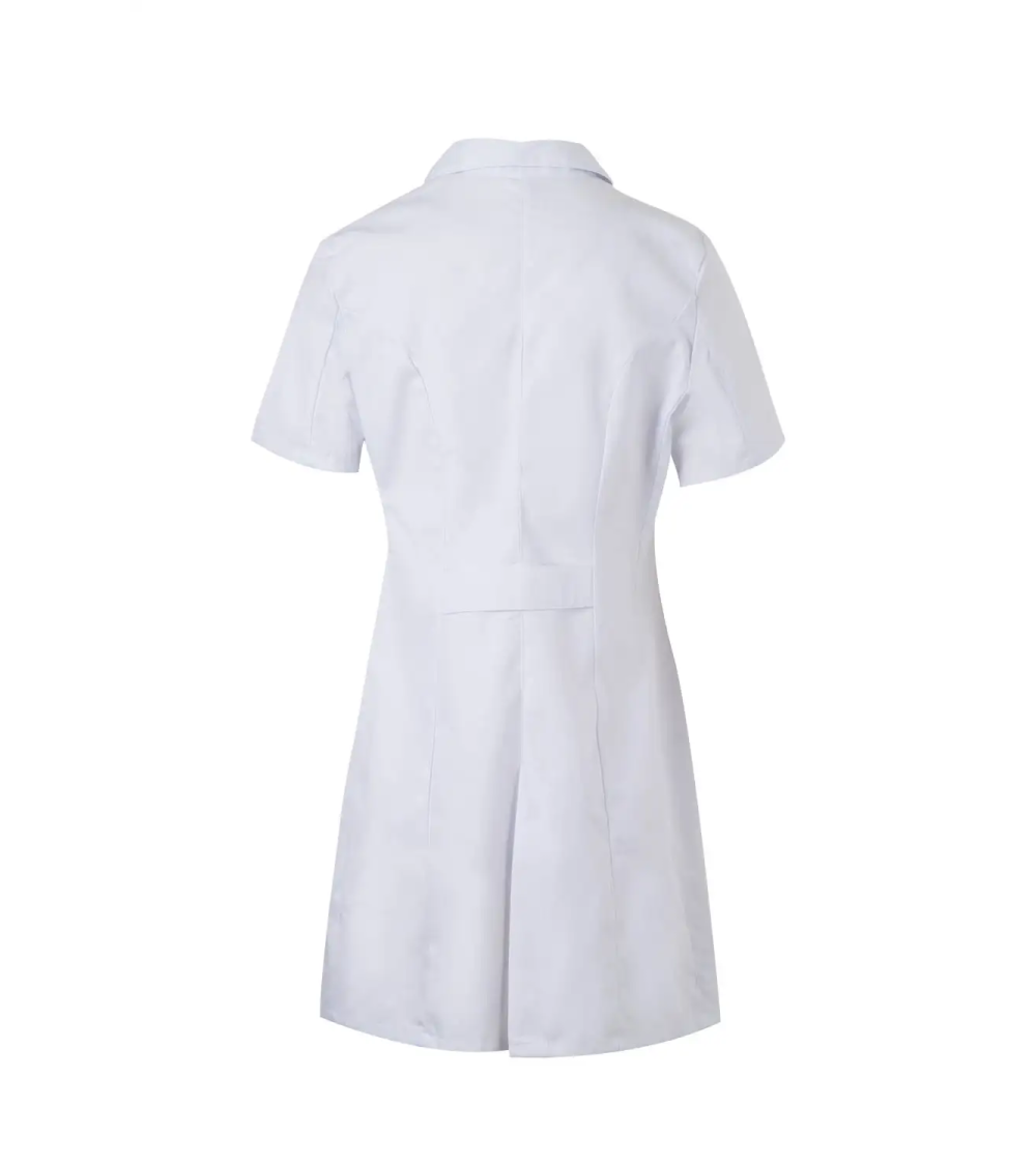 BATA MUJER SEMIENTALLADA MANGA CORTA PORTADA