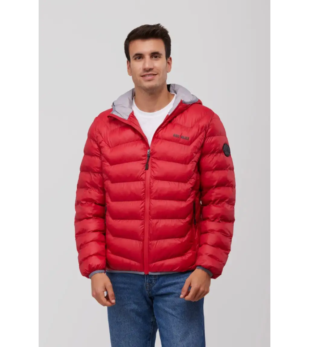 CHAQUETA CON CAPUCHA Y RELLENO SOSTENIBLE granate frente 1