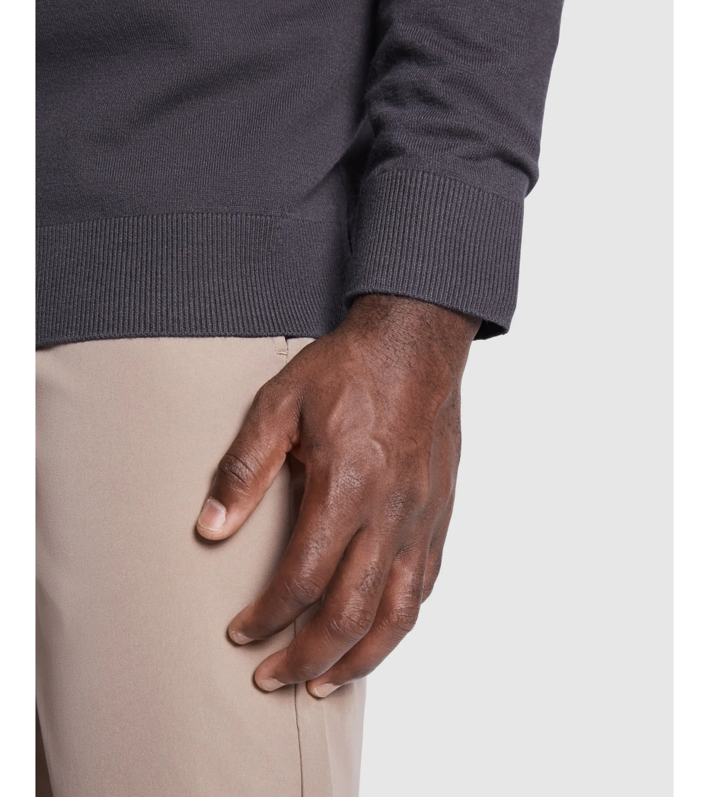 JERSEY DE HOMBRE CUELLO PICO gris oscuro