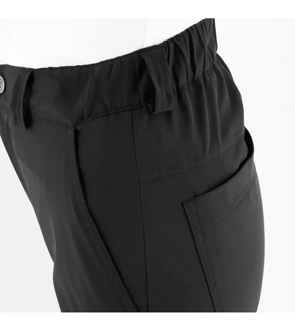 PANTALÓN SANITARIO UNISEX CIERRE CORCHETE NEGRO EJEMPLO DE USO