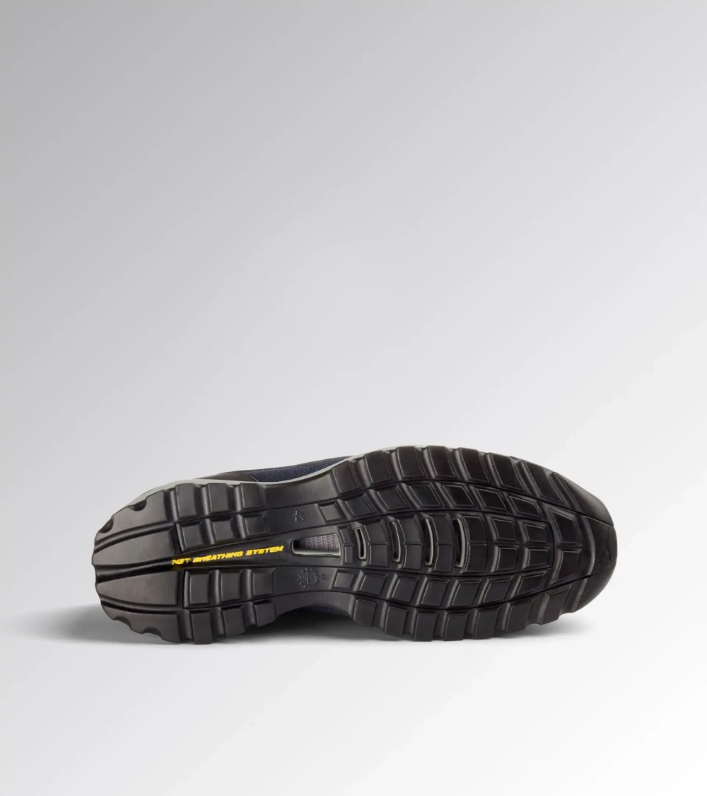 ZAPATILLA SEGURIDAD S1PL PUNTERA ALUMINIO EJEMPLO DE USO