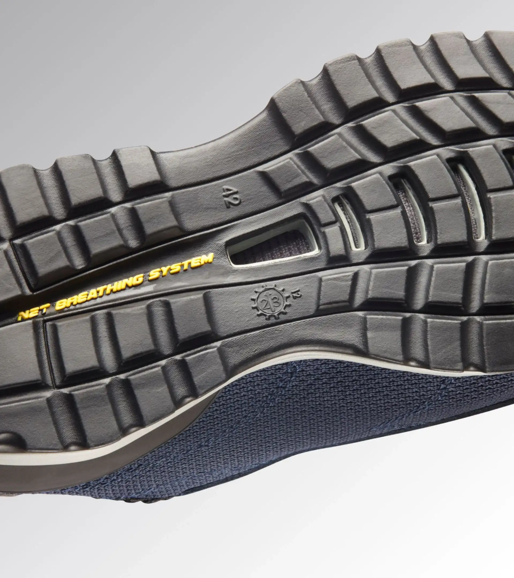 ZAPATILLA SEGURIDAD S1PL PUNTERA ALUMINIO EJEMPLO DE USO