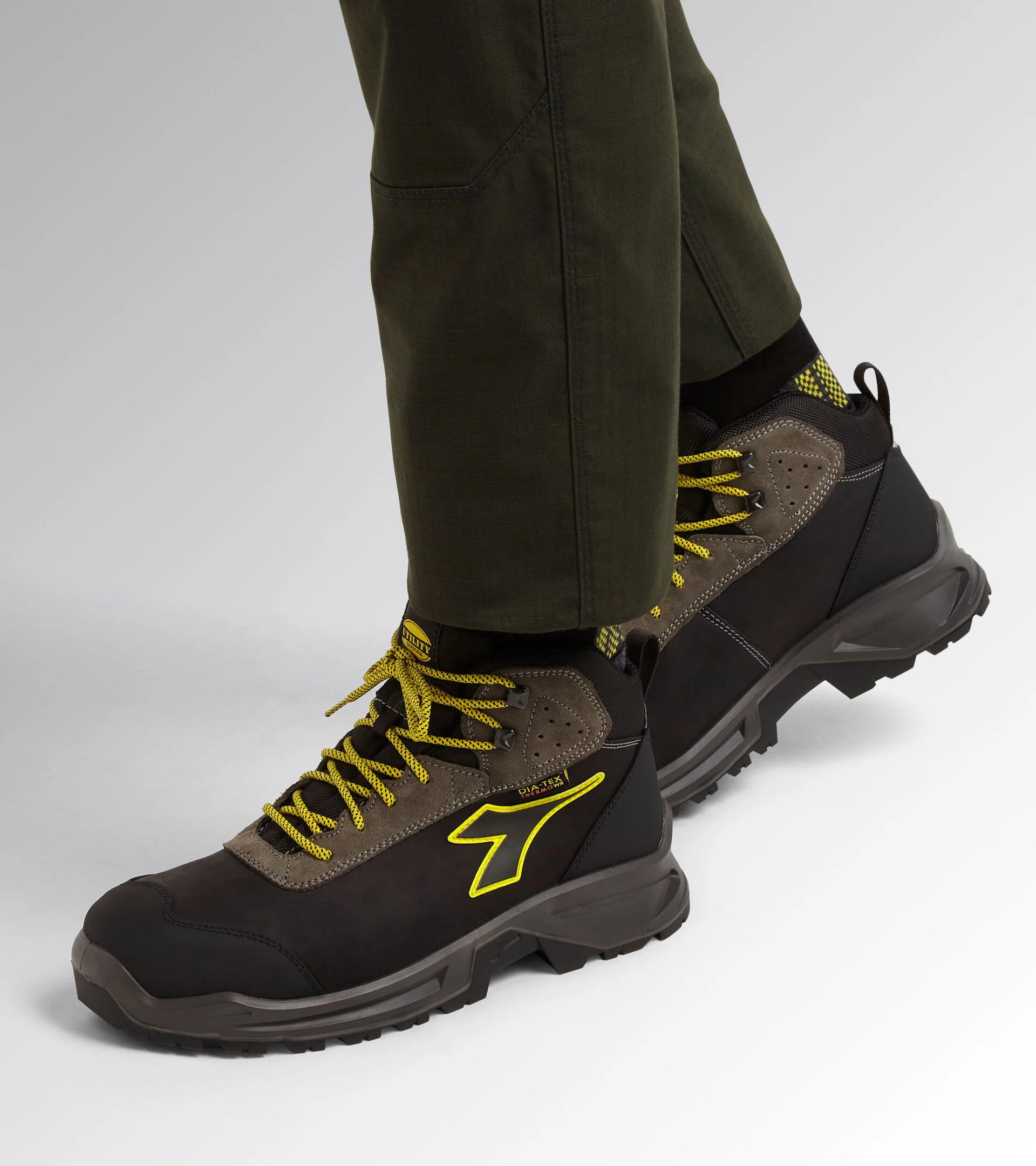 ⭐ BOTA SPORT SEGURIDAD S7S IMPERMEABLE DIADORA Azules de Vergara