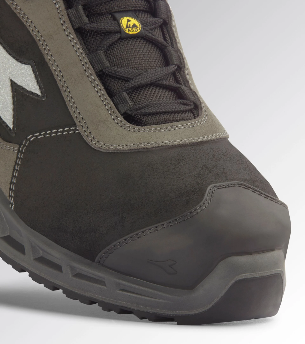 ZAPATILLA SEGURIDAD STABLE IMPACT S3S DIADORA EJEMPLO DE USO