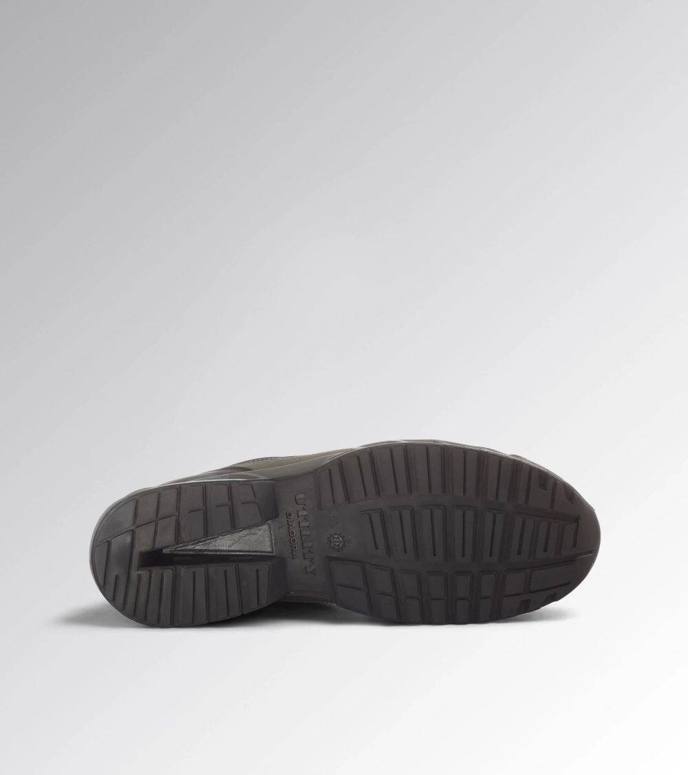 ZAPATILLA SEGURIDAD STABLE IMPACT S3S DIADORA EJEMPLO DE USO