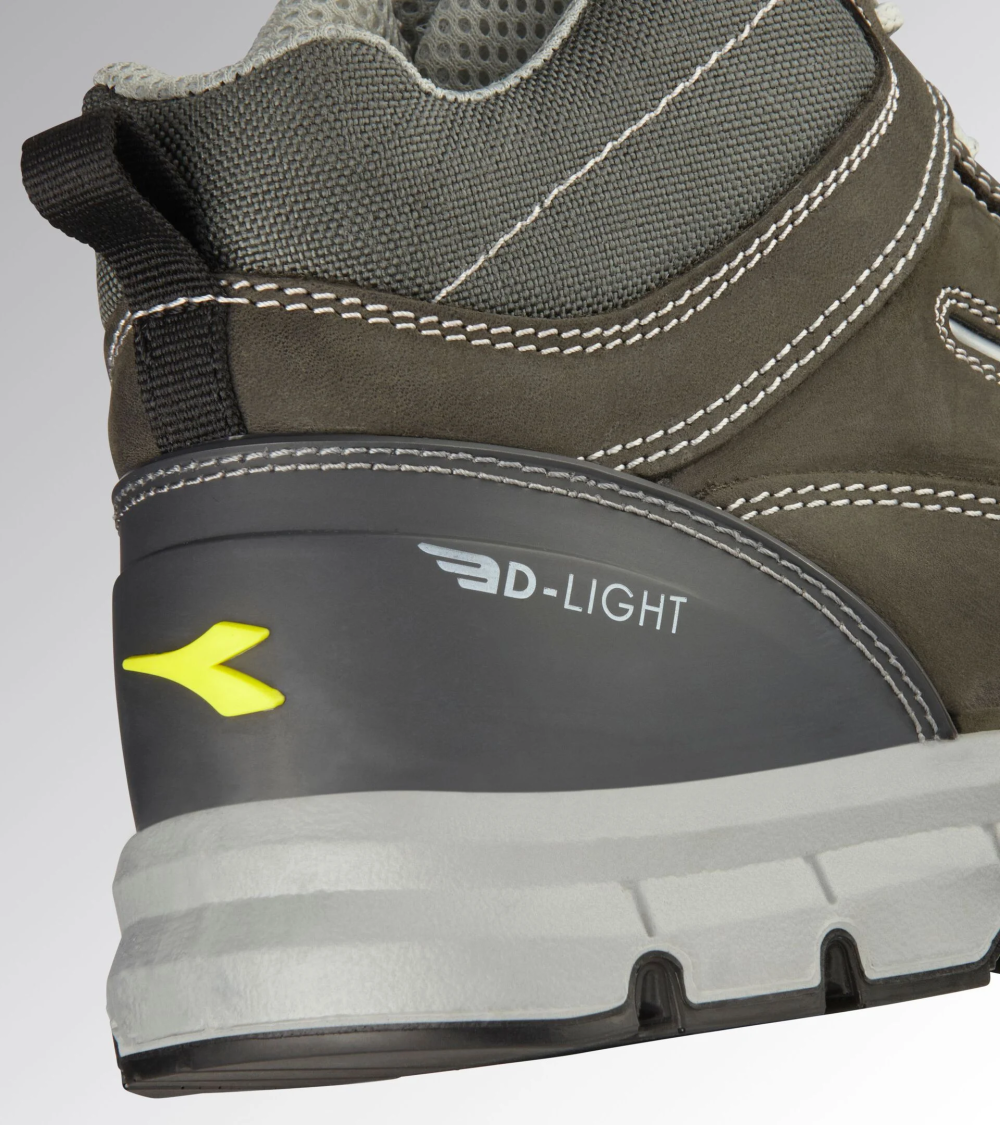 BOTA PUNTERA DE ACERO S3 DIADORA EJEMPLO DE USO