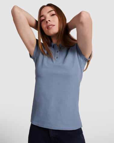 POLO MUJER MANGA CORTA ALGODÓN COLORES AZUL ZEN EJEMPLO DE USO