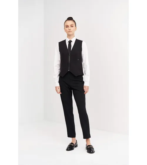 PANTALÓN DE VESTIR MUJER CATERING EJEMPLO DE USO