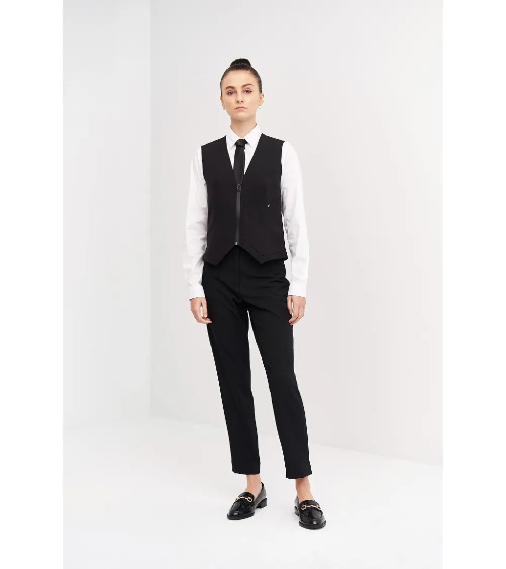 PANTALÓN DE VESTIR MUJER CATERING EJEMPLO DE USO