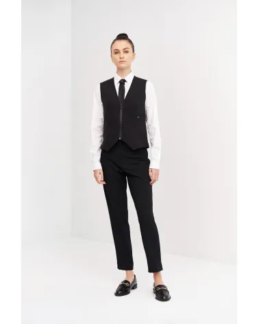 PANTALÓN DE VESTIR MUJER CATERING EJEMPLO DE USO