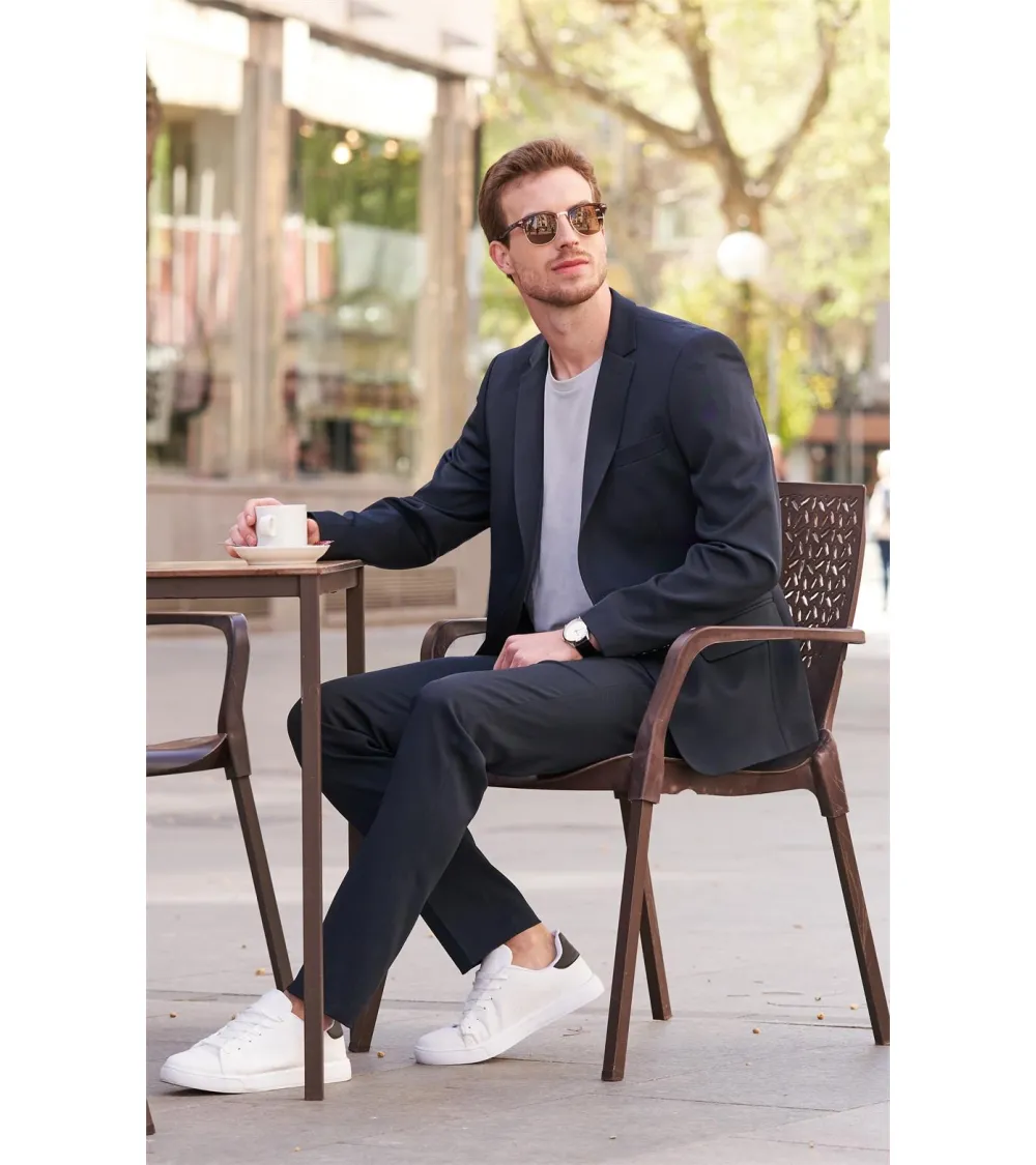 AMERICANA HOMBRE BIELASTICA RECEPCIONISTA MARINO EJEMPLO DE USO