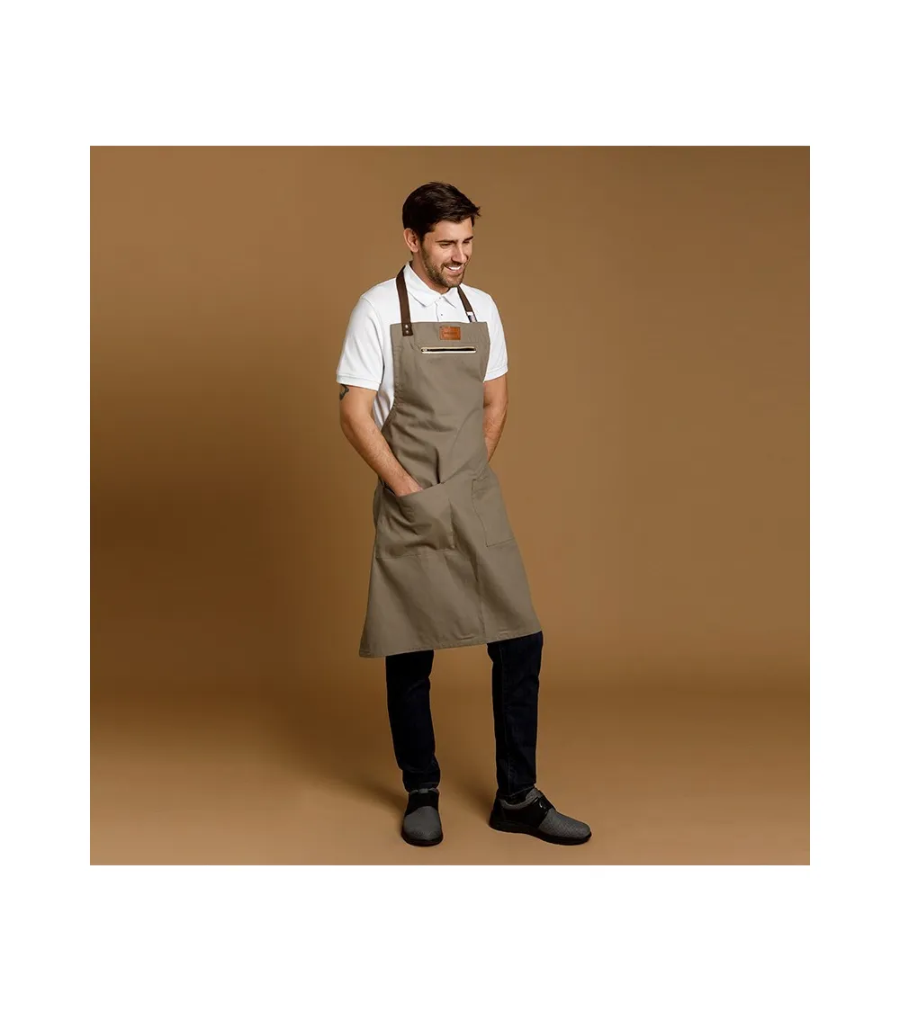 DELANTAL PETO BOLSILLO DE CREMALLERA EN PECHO COSTADO