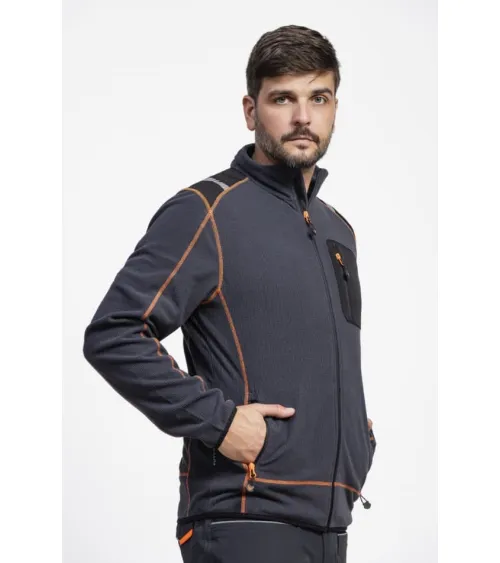 CHAQUETA POLAR RIBETES CONTRASTE GRIS OSCURO EJEMPLO DE USO