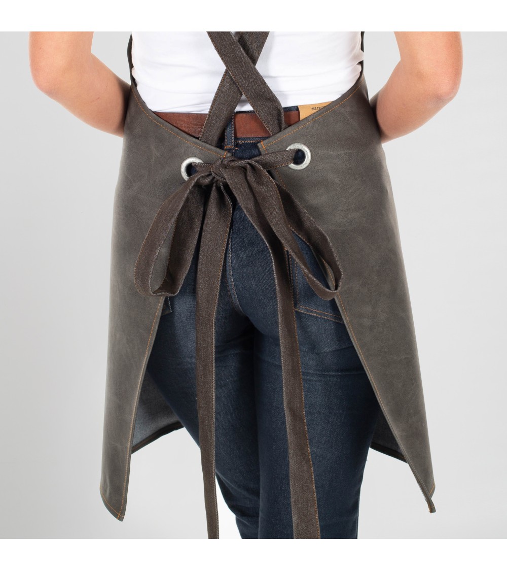 DELANTAL PETO POLIPIEL