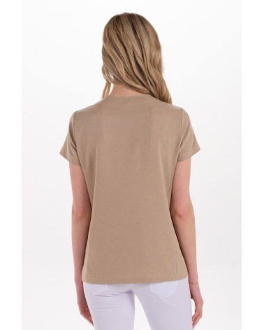 CASACA ESTÉTICA CON DETALLES DE RASO