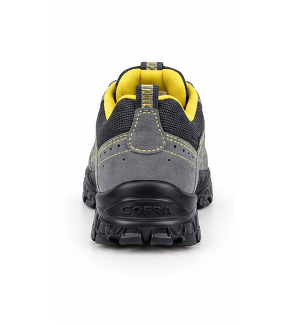 zapato seguridad perforado
