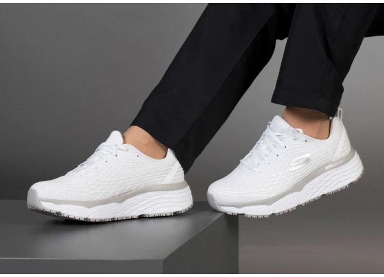 El Calzado Laboral SKECHERS WORK está en AZULES DE VERGARA