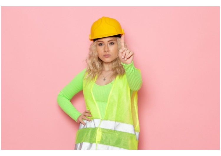 Cómo elegir la ropa de alta visibilidad adecuada según la norma EN ISO 20471