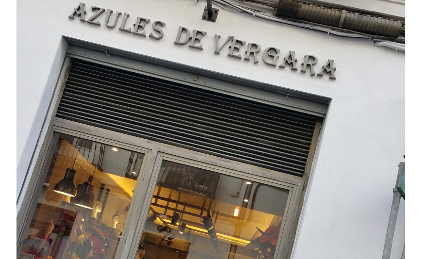 Servicio de entrega de uniformes de trabajo personalizados en el puesto del trabajador